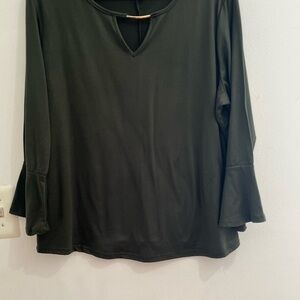 Gray Bell Sleeve 3/4 Length Blouse. I-1